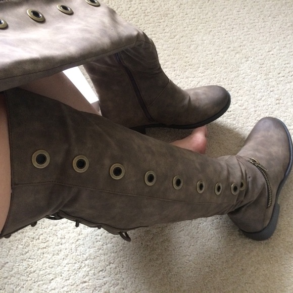 Kisses by 2 Lips over the knee boots LAST PAIR - Picture 7 of 8